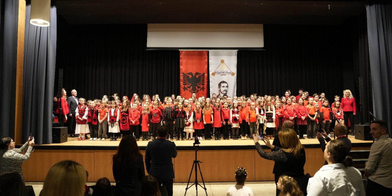 Nxënësit e “Shkollës Shqipe” në Zvicër për festën e Pavarësisë së Shqipërisë