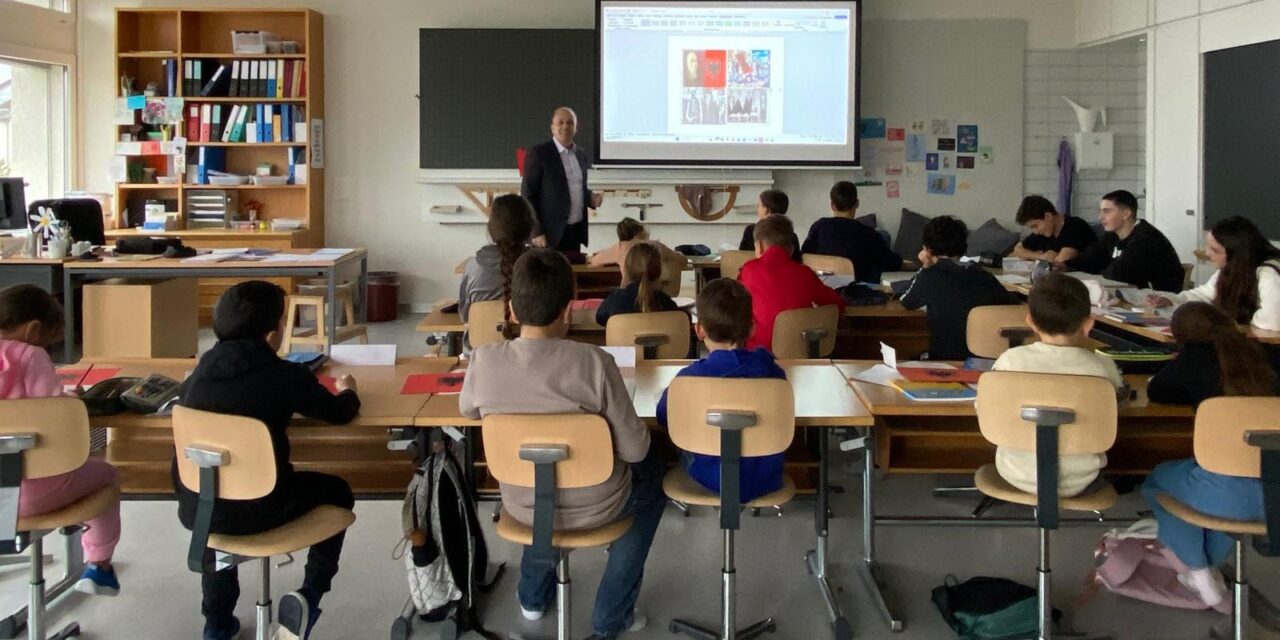 7 MARSI – DITA E MËSUESIT, DITA E SHKOLLËS SHQIPE