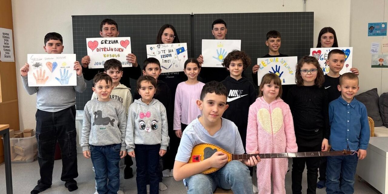 Rikthehet mësimi në shkolla i gjuhës dhe kulturës shqiptare  në Rapperswil-Jona